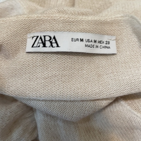 Zara Cream Lightweight Knit Top/ Pleated Puffy Sleeved/ Stretch/ Medium - Picture 9 of 9